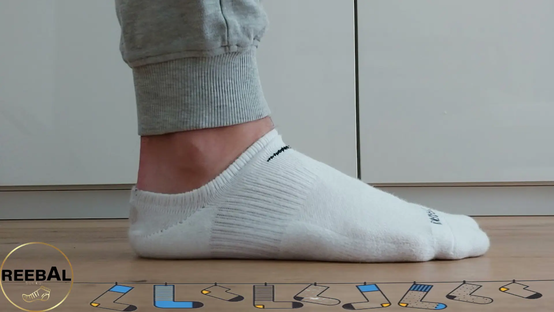 نحوه صحیح پوشیدن جوراب