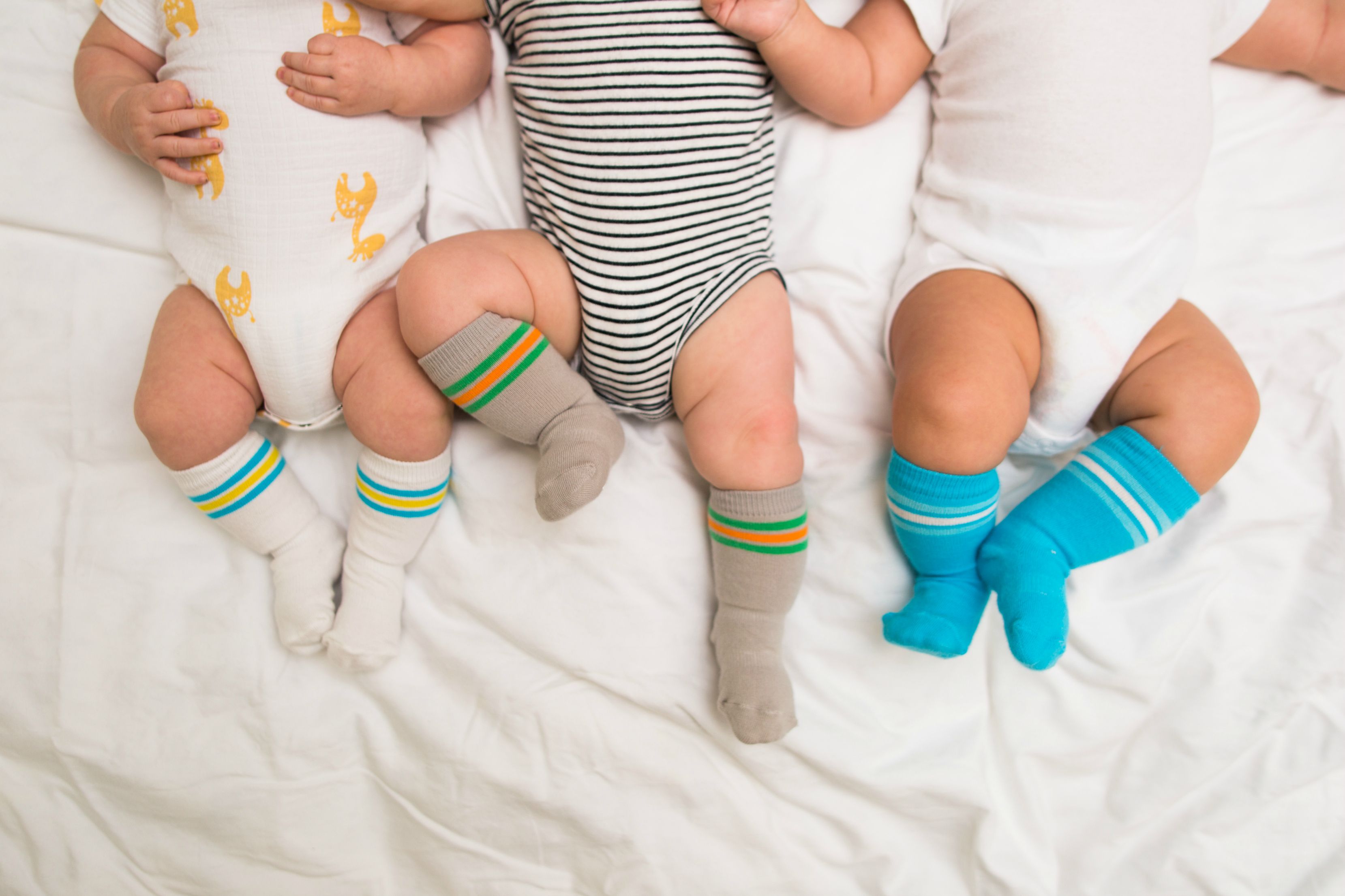 خرید اینترنتی جوراب نوزادی