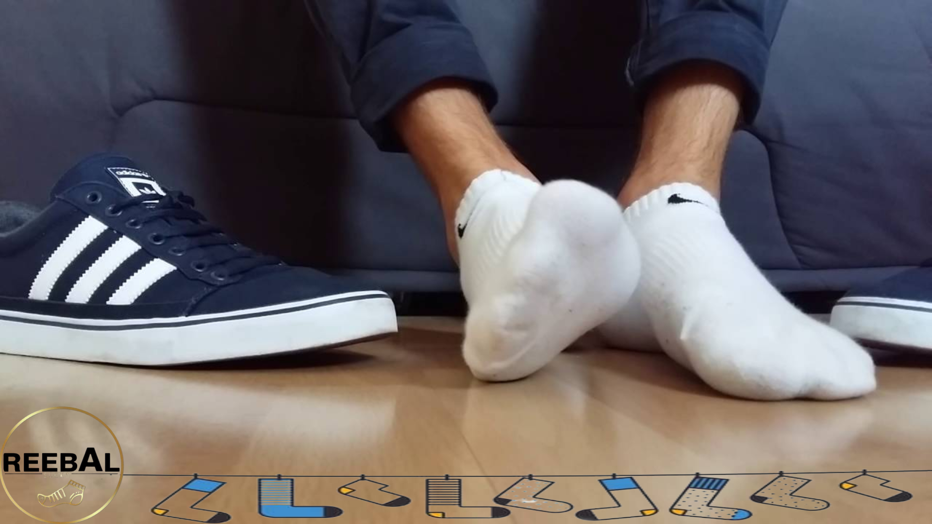 راهکارهای جلوگیری از سر خوردن جوراب داخل کفش